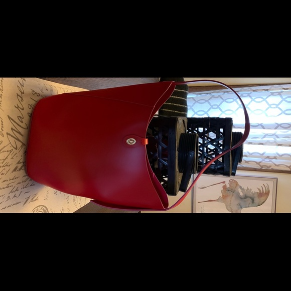 Elizabeth Arden gift bag. Fragrance set not included. New. - Picture 2 of 6